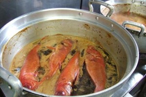 伊豆の干物は山田屋／金目鯛 煮付け